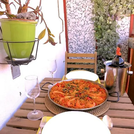 Δωμάτια σε οικογενειακή κατοικία Olympia Flats Βαλένθια